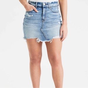 American Eagle Curvy HiRise Mini Distressed Skirt